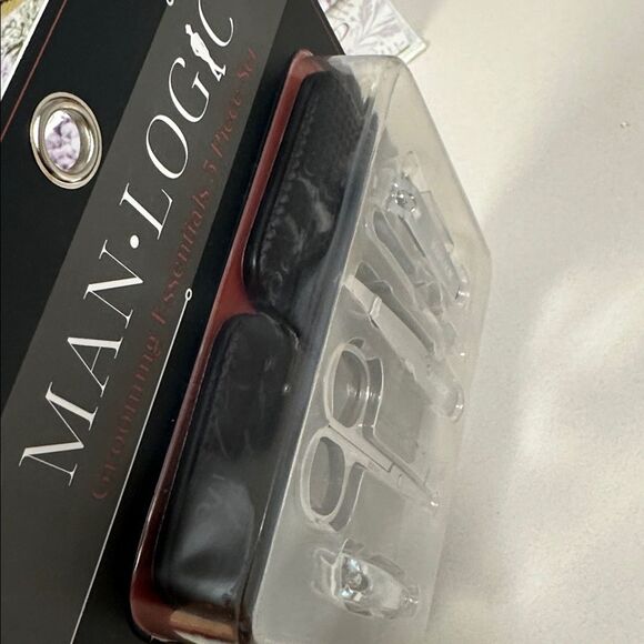 MAN • LOGIC Set of 5 Grooming Essentials Stainless Steel Manicure Tools Case - Picture 5 of 8